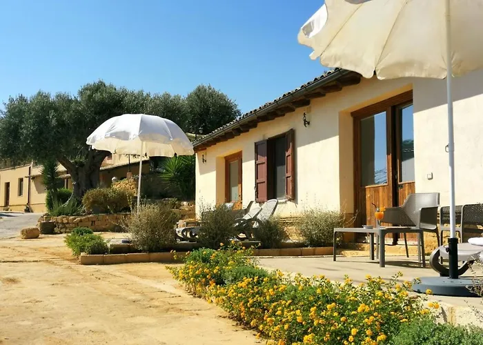 La Lumia & Alojamento de Acomodação e Pequeno-almoço 4*